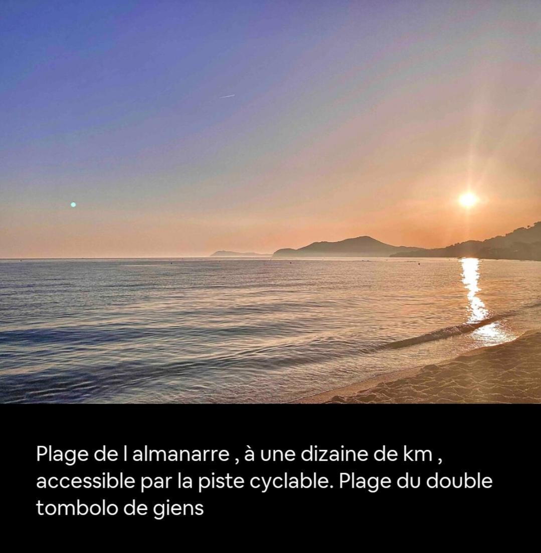 Maison De Vacances A L'Ayguade Classee 3 Etoiles, Climatisee,3Mn A Pied Plage Et Restos ,5Mn Aeroport, 10Mn Gare イエール エクステリア 写真